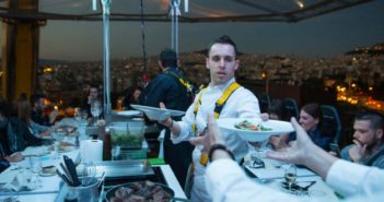 dinner in the sky, athen, griechenland