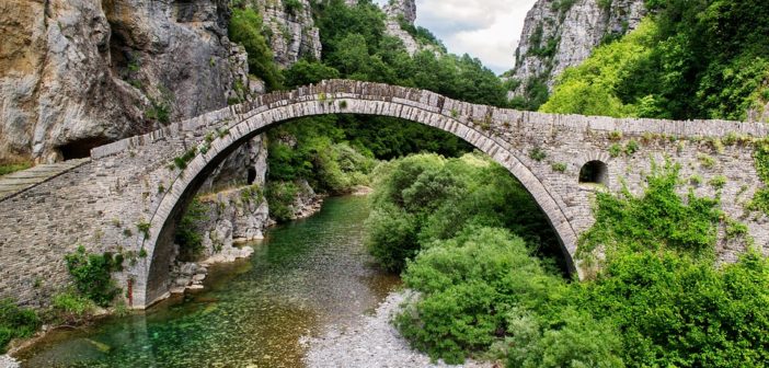 Protected: Kipi, Zagori: Die Steinbogenbrücken behalten eine 200 Hundert Jahre alt Tradition